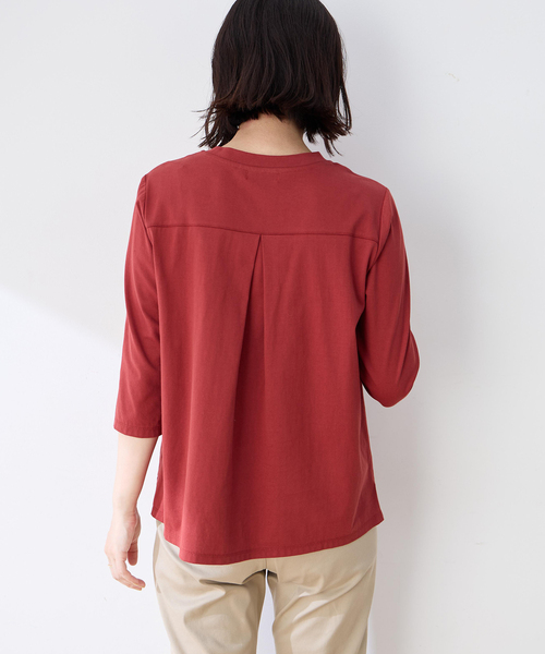 DECOY SINCE 1981(デコイシンスイチキュウハチイチ)の「【chiyoさんコラボ】ロンドンマーチロゴプリント7分袖Tシャツ【オーガニックコットンブレンド】(Tシャツ/カットソー・レディース・ネイビー/レッド・M/L/LL)」の5枚目の写真