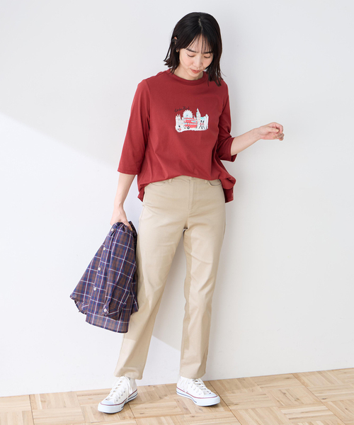 DECOY SINCE 1981(デコイシンスイチキュウハチイチ)の「【chiyoさんコラボ】ロンドンマーチロゴプリント7分袖Tシャツ【オーガニックコットンブレンド】(Tシャツ/カットソー・レディース・ネイビー/レッド・M/L/LL)」の10枚目の写真