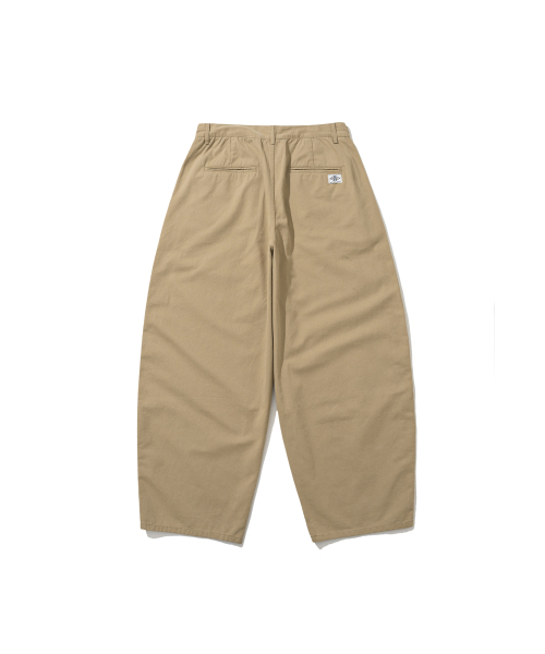 ANGLAN（アングラン）の「[Kracker House] Side Line Chino Pants - Beige（その他パンツ・メンズ・その他・1/2）」の2枚目の写真