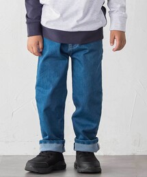 BeBe（ベベ）の「ジョグデニムジオメトリックロゴ刺しゅうロングパンツ（デニムパンツ）」