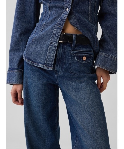 GAP(ギャップ)の「ハイライズ ストライドワイドデニム(デニムパンツ・レディース・インディゴブルー・28/29/23/24/25/26/27/30)」の2枚目の写真