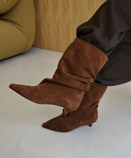 SLOBE IENA(スローブイエナ)の「SLOBE ルーズミドルブーツ(ブーツ・レディース・ブラウン・23cm/23.5cm/24cm/24.5cm/25cm)」の4枚目の写真