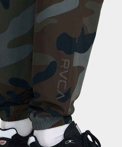 RVCA(ルーカ)の「RVCA メンズ YOGGER II PANT ロングパンツ 【2026年秋冬モデル】/ルーカナイロンジョガーパンツ(その他パンツ・メンズ・カモフラージュ/ブラック・X-LARGE/LARGE/MEDIUM/SMALL)」の3枚目の写真