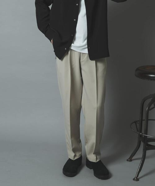 ITEMS URBANRESEARCH(アイテムズ アーバンリサーチ)の「『Sサイズあり/イージーケア/UVカット/セットアップ対応』EVERY DAY TRテーパードスラックス(その他パンツ・メンズ・ダークグレー/ブラック/ベージュ系その他/ネイビー・SMALL/MEDIUM/LARGE)」の12枚目の写真