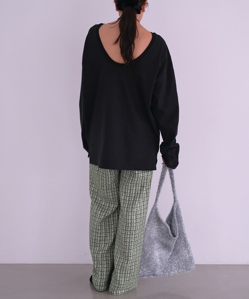 AKTE(アクテ)の「バックラウンドオーバープルオーバー(Tシャツ/カットソー・レディース・ライトグリーン/ブラック/ホワイト・FREE)」の21枚目の写真