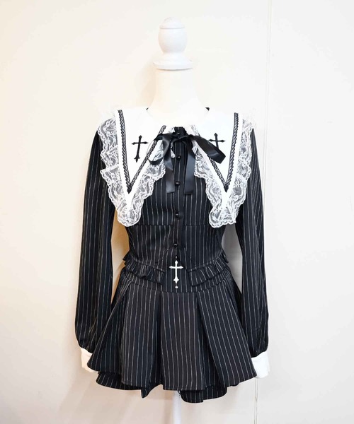 MA*RS(アメーバーマーズ)の「クロス刺繍短丈セットアップ 2点SET(セットアップ・レディース・ブラック/グレー/ブラック×ホワイト・FREE)」の17枚目の写真