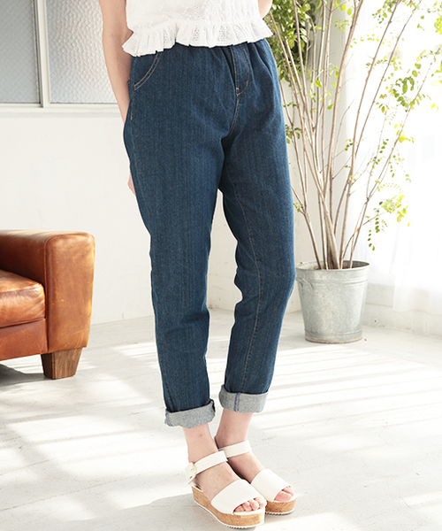 one after another NICE CLAUP（ワンアフターアナザーナイスクラップ）の「【ナイスクラップ】ハイウェストテーパードパンツ（その他パンツ・レディース・オフホワイト/ベージュ/ブルー/インディゴブルー・FREE）」の4枚目の写真