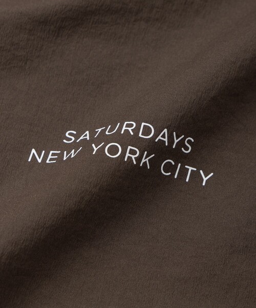 Saturdays Golf(サタデーズゴルフ)の「Crispy Nylon Switch Snead Jacket(ブルゾン・メンズ・ネイビー・M/XL/L)」の4枚目の写真