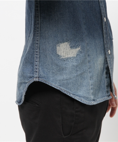 VENCEEXCHANGE(ヴァンスエクスチェンジ)の「リペアーデニムシャツ(シャツ/ブラウス・メンズ・ライトブルー/ブルー・LARGE/MEDIUM)」の5枚目の写真