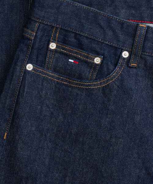 tommy jeans(トミー ジーンズ)の「テーパードジーンズ(デニムパンツ・メンズ・ブルー・30inch/28inch/34inch/32inch)」の3枚目の写真