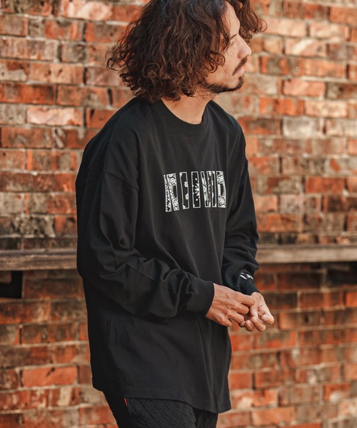 felkod(フィルコッド)の「mlt5861- Bandana Barcode Print Long Sleeve Tee ロングスリーブTシャツ(F26F200)(Tシャツ/カットソー・メンズ・ブラック×ピンク/ブラック×ホワイト/ホワイト・L/M/S/XL)」の22枚目の写真