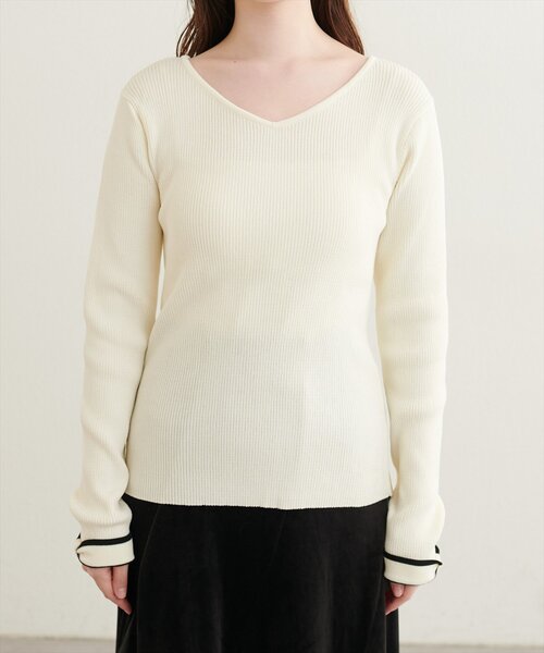 natural couture(ナチュラルクチュール)の「〈osono〉袖口リボン2WAYニット(ニット/セーター・レディース・ピンク/サックスブルー/オフホワイト/ブラック/ブラウン/ベージュ/チャコールグレー・FREE)」の21枚目の写真