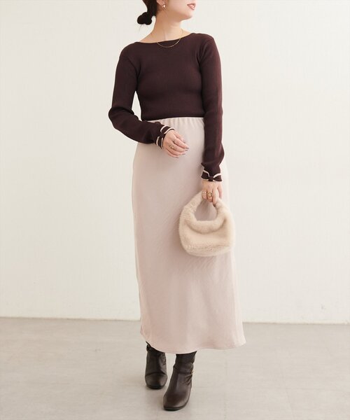 natural couture(ナチュラルクチュール)の「〈osono〉袖口リボン2WAYニット(ニット/セーター・レディース・ピンク/サックスブルー/オフホワイト/ブラック/ブラウン/ベージュ/チャコールグレー・FREE)」の10枚目の写真