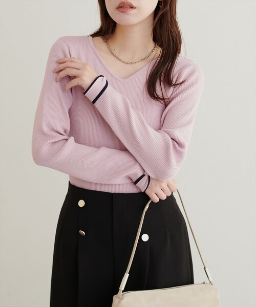 natural couture(ナチュラルクチュール)の「〈osono〉袖口リボン2WAYニット(ニット/セーター・レディース・ピンク/サックスブルー/オフホワイト/ブラック/ブラウン/ベージュ/チャコールグレー・FREE)」の13枚目の写真