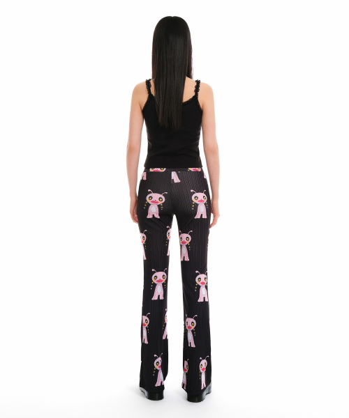 MUSINSA STANDARD WOMAN（ムシンサスタンダードウーマン）の「[ユースベース コラボ] ウィメンズ MY ブーツカットジャージパンツ [ブラック]（その他パンツ・レディース・その他・FREE）」の3枚目の写真