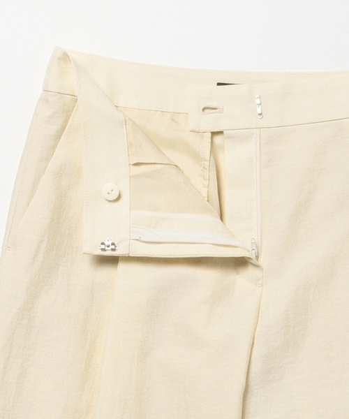 Demi-Luxe BEAMS（デミルクス ビームス）の「【VERY6月号掲載】Demi-Luxe BEAMS / クロップド タックワイドパンツ（その他パンツ・レディース・オフホワイト/ブラック・38/36）」の15枚目の写真