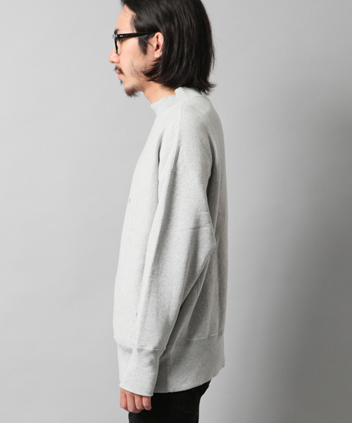 Champion(チャンピオン)の「Champion / チャンピオン × AMERICAN RAG CIE 別注 リバースウィーブ スウェットシャツ C8-L019(スウェット・メンズ・ダークネイビー/グレー/ブラック/オフホワイト/バーガンディー・LARGE/MEDIUM/SMALL)」の6枚目の写真