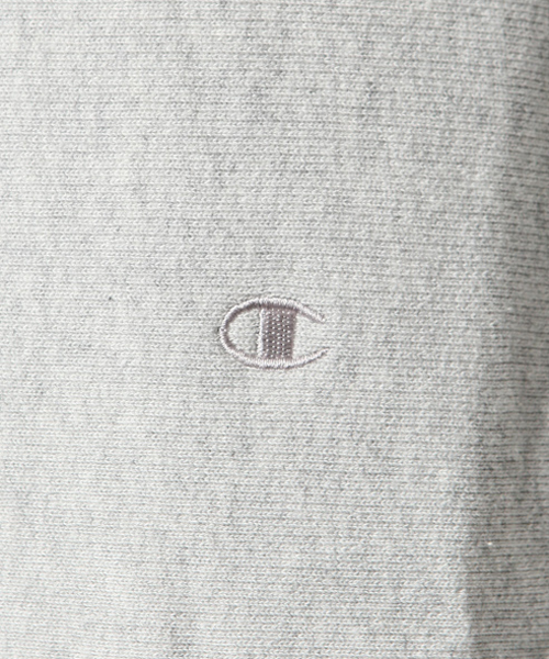 Champion(チャンピオン)の「Champion / チャンピオン × AMERICAN RAG CIE 別注 リバースウィーブ スウェットシャツ C8-L019(スウェット・メンズ・ダークネイビー/グレー/ブラック/オフホワイト/バーガンディー・LARGE/MEDIUM/SMALL)」の9枚目の写真
