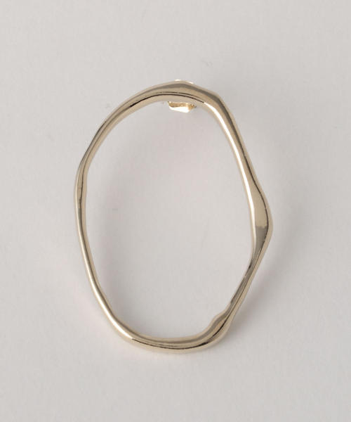 BEAUTY&YOUTH UNITED ARROWS（ビューティーアンドユースユナイテッドアローズ）の「BY∴ ヘンケイオーバル ピアス о（ピアス（両耳用）・レディース・ゴールド/シルバー・FREE）」の3枚目の写真