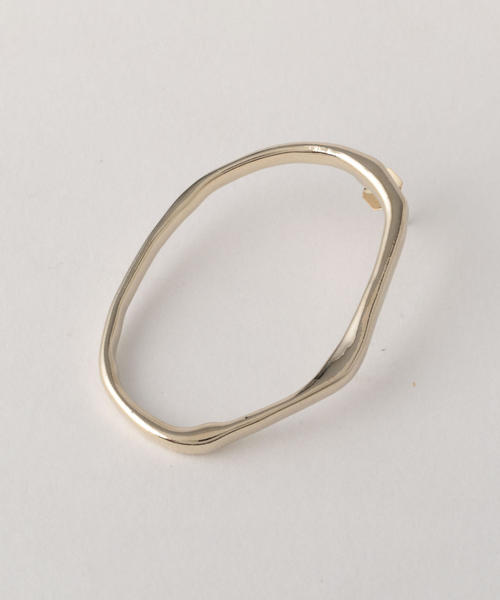 BEAUTY&YOUTH UNITED ARROWS（ビューティーアンドユースユナイテッドアローズ）の「BY∴ ヘンケイオーバル ピアス о（ピアス（両耳用）・レディース・ゴールド/シルバー・FREE）」の6枚目の写真