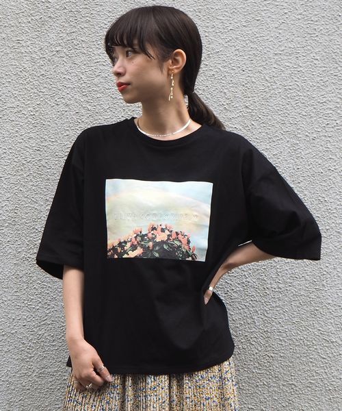 tiptop(ティップトップ)の「風景フォトプリントTシャツ(Tシャツ/カットソー・レディース・オフホワイト/ブラック/ベージュ・FREE)」の7枚目の写真