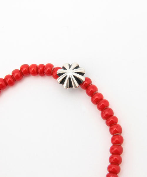 BEAMS（ビームス）の「ROSETTA PRAYER×BEAMS / 別注 コンチョ ブレスレット（ブレスレット・メンズ・インディゴブルー/その他1/レッド/ライトブルー/ブラック/オフホワイト・ONE SIZE）」の18枚目の写真