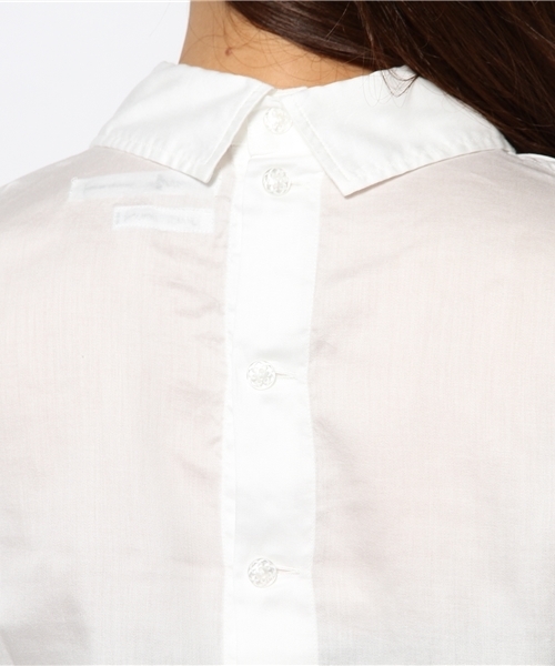 BEAMS BOY（ビームスボーイ）の「BEAMS BOY / チビ ラウンドカラー バックボタン ブラウス（シャツ/ブラウス・レディース・ホワイト・ONE SIZE）」の6枚目の写真