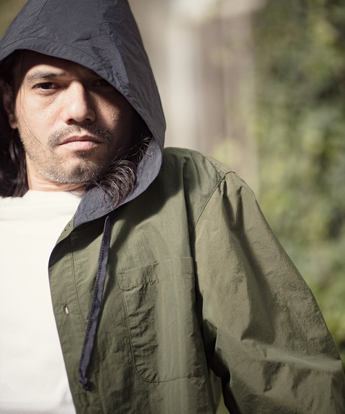 CAMBIO(カンビオ)の「ms4314-Right Hooded Shirt シャツパーカー(シャツ/ブラウス・メンズ・ベージュ/オリーブ/サックスブルー・S/M/L)」の16枚目の写真