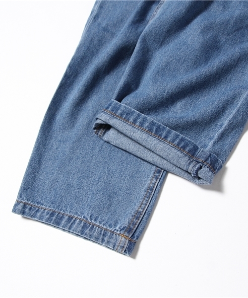 mystic(ミスティック)の「タックデニムパンツ(デニムパンツ・レディース・ブルー/ライトブルー・1/2)」の8枚目の写真