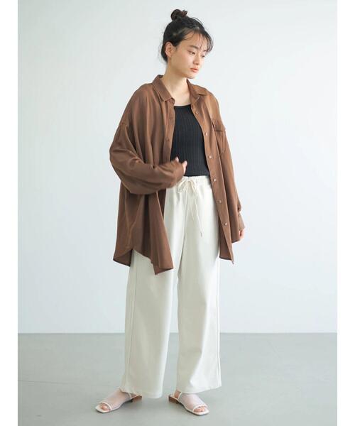 AMERICAN HOLIC(アメリカンホリック)の「とろみポケット付きロングシャツチュニック(シャツ/ブラウス・レディース・チャコールグレー/ブラウン/ライトベージュ・FREE)」の14枚目の写真