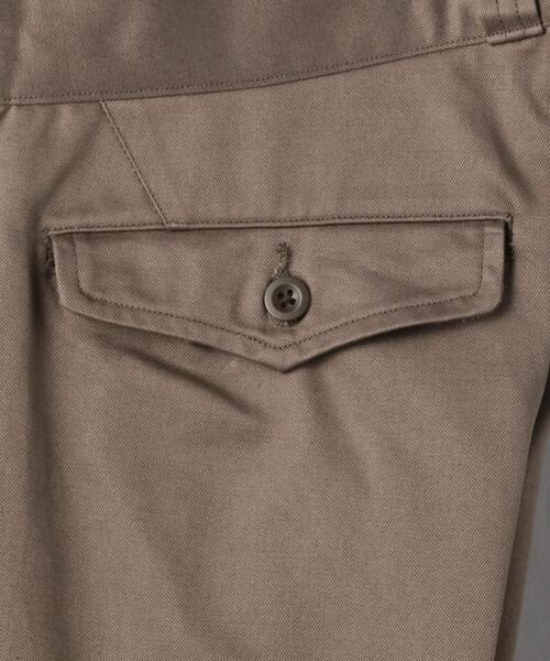 UNITED ARROWS（ユナイテッドアローズ）の「＜Scye (サイ）＞ フレンチ アーミー チノ（チノパンツ・メンズ・ベージュ/ダークブラウン・40/36/38）」の8枚目の写真