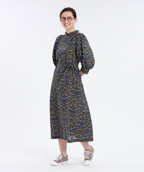 未使用品✨マッキントッシュフィロソフィーblue Gardenワンピース MACKINTOSH PHILOSOPHY（ﾏｯｷﾝﾄｯｼｭ ﾌｨﾛｿﾌｨｰ）の「Snowblue Garden