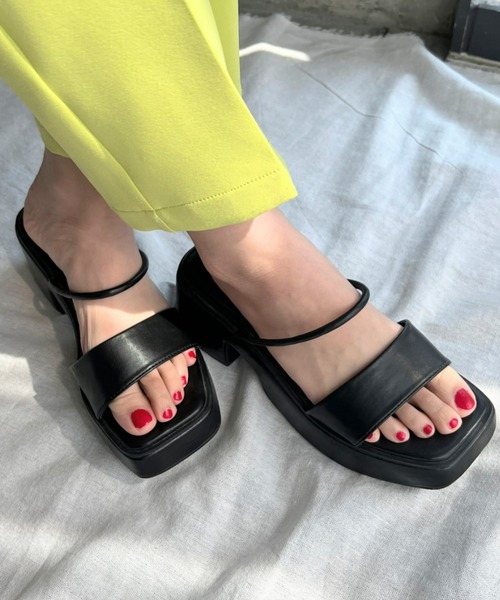 moment+(モーメントプラス)の「コードストラップバルキーヒールサンダル(サンダル・レディース・オレンジ/オフホワイト/ブラック/イエロー/ベージュ/アイボリー/グリーン・L/M/S/XS/LL)」の13枚目の写真