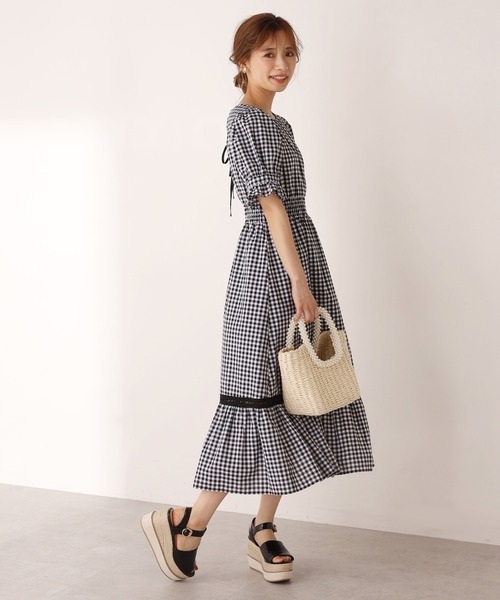 one after another NICE CLAUP(ワンアフターアナザーナイスクラップ)の「【WEB限定】配色バックリボンロングワンピース(ワンピース・レディース・ベージュ/オフホワイト/チェック・FREE)」の19枚目の写真