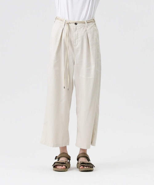 SOMETHING（サムシング）の「【SOMETHING】ベルト付きタックワイドパンツ（その他パンツ・レディース・キナリ・M/S/XS）」の8枚目の写真