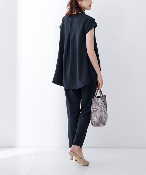 UR'S（ユアーズ）の「ﾌﾚﾝﾁｽﾘｰﾌﾞﾄｯﾌﾟｽ×ﾊﾟﾝﾂｾｯﾄｱｯﾌﾟ（セットアップ・レディース・ブラック/ネイビー/グリーン/カーキ・S/M/L）」の4枚目の写真