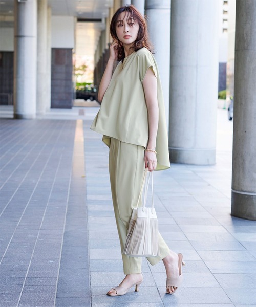 UR'S（ユアーズ）の「ﾌﾚﾝﾁｽﾘｰﾌﾞﾄｯﾌﾟｽ×ﾊﾟﾝﾂｾｯﾄｱｯﾌﾟ（セットアップ・レディース・ブラック/ネイビー/グリーン/カーキ・S/M/L）」の9枚目の写真