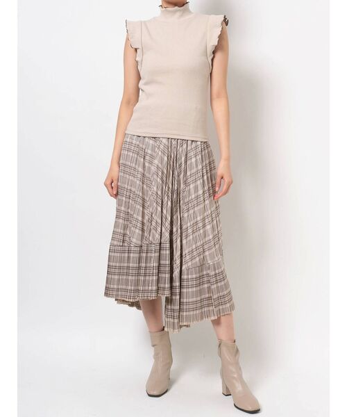 dazzlin（ダズリン）の「チェックダブルプリーツスカート（スカート・レディース・ベージュ/ブラウン/グリーン・FREE）」の9枚目の写真