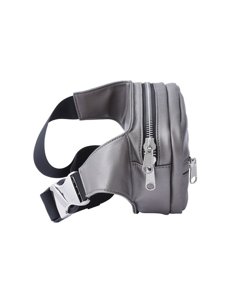 X-girl(エックスガール)の「FAUX LEATHER WAIST BAG(ボディバッグ/ウエストポーチ・レディース・ブラック/ベージュ/パープル・ONE SIZE)」の21枚目の写真