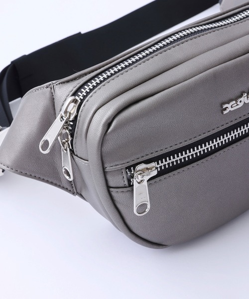 X-girl(エックスガール)の「FAUX LEATHER WAIST BAG(ボディバッグ/ウエストポーチ・レディース・ブラック/ベージュ/パープル・ONE SIZE)」の12枚目の写真