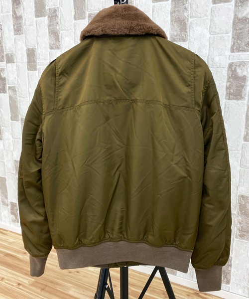 DIESEL（ディーゼル）の「裏フェイクムートン ミリタリー MA-1 ジャケット「J-SOULY-TYE」（MA-1・メンズ・カーキ・S）」の12枚目の写真