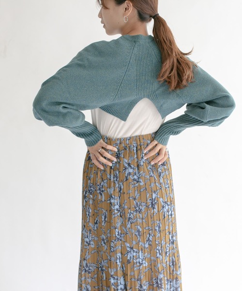 KBF（ケイビーエフ）の「ボリュームスリーブショートカーディガン