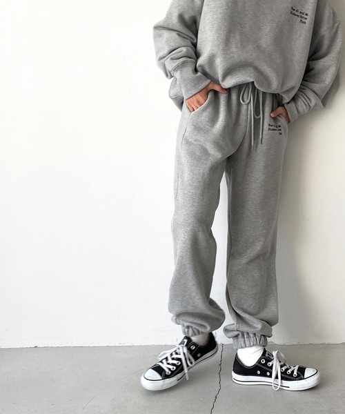 CANAL JEAN(キャナルジーン)の「RCW BLUE LABEL(ブルーレーベル) 裏毛刺繍パンツ(スウェットパンツ・レディース・ネイビー/グリーン/ヘザーグレー・38/36)」の13枚目の写真