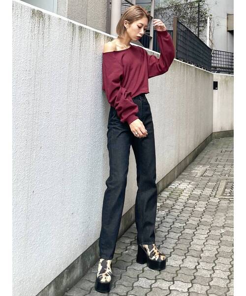 EMODA(エモダ)の「ウエストマークショートトップ(Tシャツ/カットソー・レディース・ブラック/ベージュ/レッド/カーキ・FREE)」の16枚目の写真