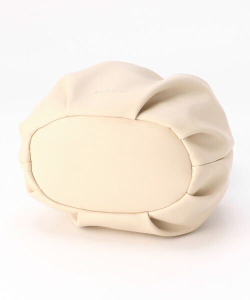 MONO COMME CA(モノコムサ)の「2WAY 巾着ポシェット(ショルダーバッグ・レディース・ブラック/ベージュ/シルバー/ミント・FREE)」の20枚目の写真