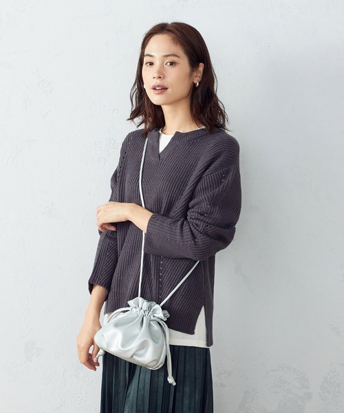 MONO COMME CA(モノコムサ)の「2WAY 巾着ポシェット(ショルダーバッグ・レディース・ブラック/ベージュ/シルバー/ミント・FREE)」の11枚目の写真