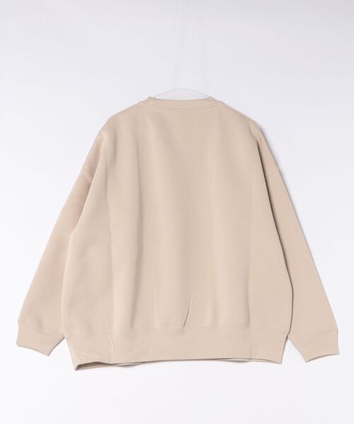 United Athle(ユナイテッドアスレ)の「united Athle/10.0オンス T/C ビッグシルエット クルーネック スウェット(裏起毛)5627(スウェット・レディース・ホワイト/ブラック/ベージュ/ネイビー/グレー/グリーン/ワインレッド・MEDIUM/LARGE/X-LARGE)」の9枚目の写真