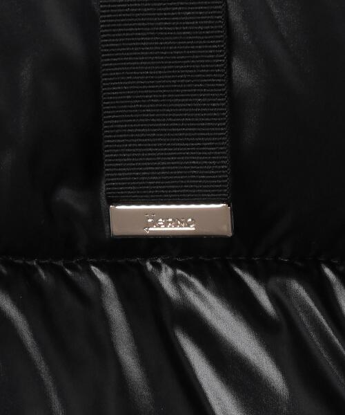 HERNO(ヘルノ)の「<HERNO(ヘルノ)>フーデッド ショート ダウンジャケット ■■■(ダウンジャケット/コート・レディース・ブラック/ライトグレー・38/42/40)」の6枚目の写真