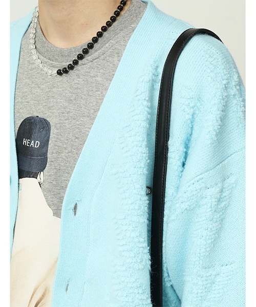 WESTBOY(ウエストボーイ)の「【WB ORIGINALS】Oversized Thunder Jacquard Knit Cardigan WO21W4TP07(カーディガン/ボレロ・メンズ・ホワイト/ブルー・M/L/XL)」の3枚目の写真