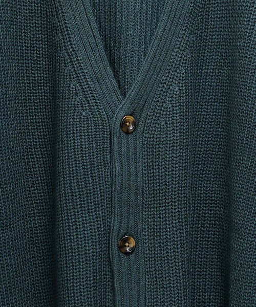 MinoriTY（マイノリティ）の「【MinoriTY】ふんわりオーバーサイズニットカーディガン カラーカーディガン ボリュームスリーブ メンズ ビッグシルエット ルーズフィット Vネック（カーディガン/ボレロ・メンズ・モカ/キャメル/ブルー/カーキ/ブラック/ホワイト/グレー/ブラック系その他/ブラウン/ライトグレー/グリーン/レンガ/ベージュ/ライトブルー・M/L/S）」の18枚目の写真